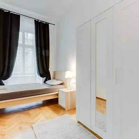 Lovely Heart Of Apartment