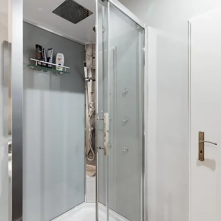 Apartamento New Moderated školská